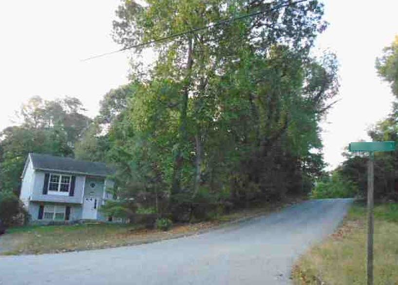 2nd image of 1036 Cattle Drive Ln