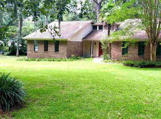 3717 Loma Farm Rd, Tallahassee, FL 32309