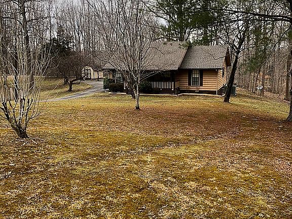 3rd image of 144 Bagsby Hill Ln
