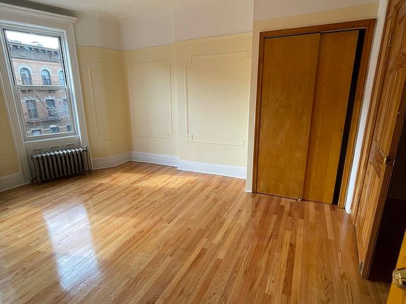 5th image of 331 61st St Floor 2