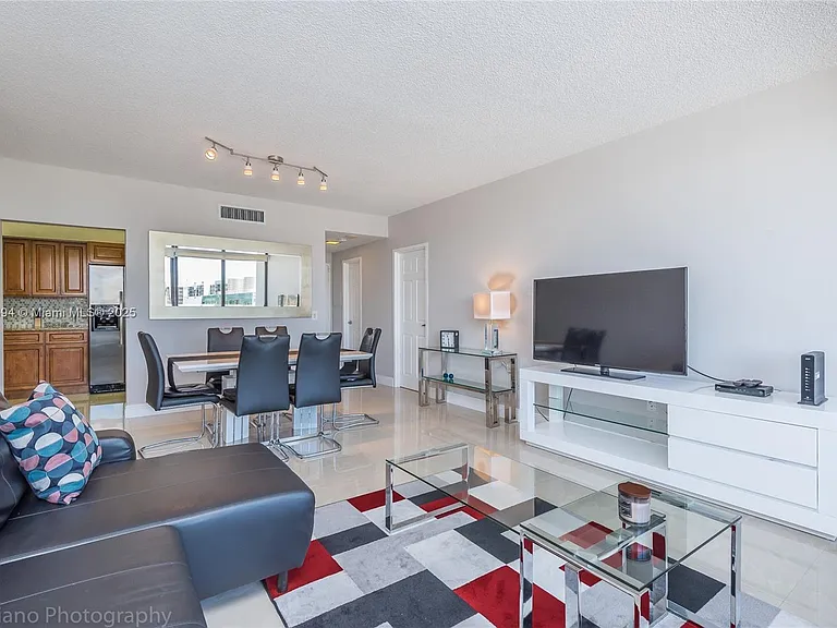 3505 S Ocean Dr #504 — Photo 23