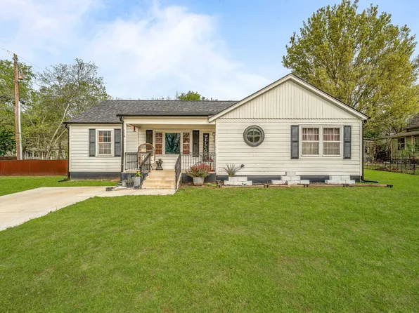 112 W Grubbs St, Hico, TX 76457