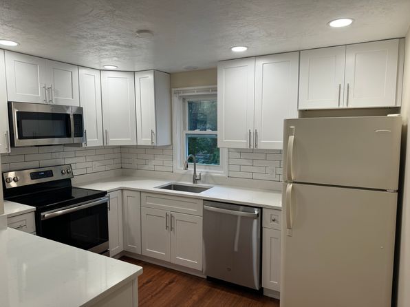 131 Westboro Rd APT 4