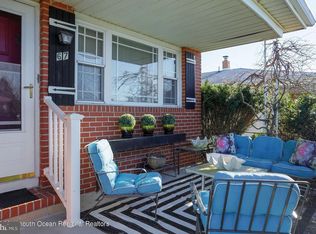 67 Pirogue St, Toms River, NJ 08757
