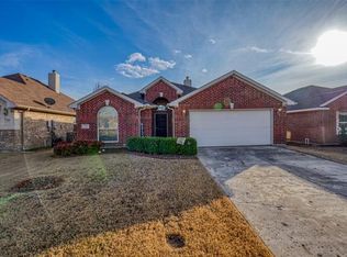 115 Shawnee St, Greenville, TX 75402