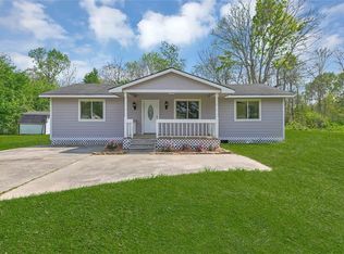 101 Tram Rd, Dayton, TX 77535