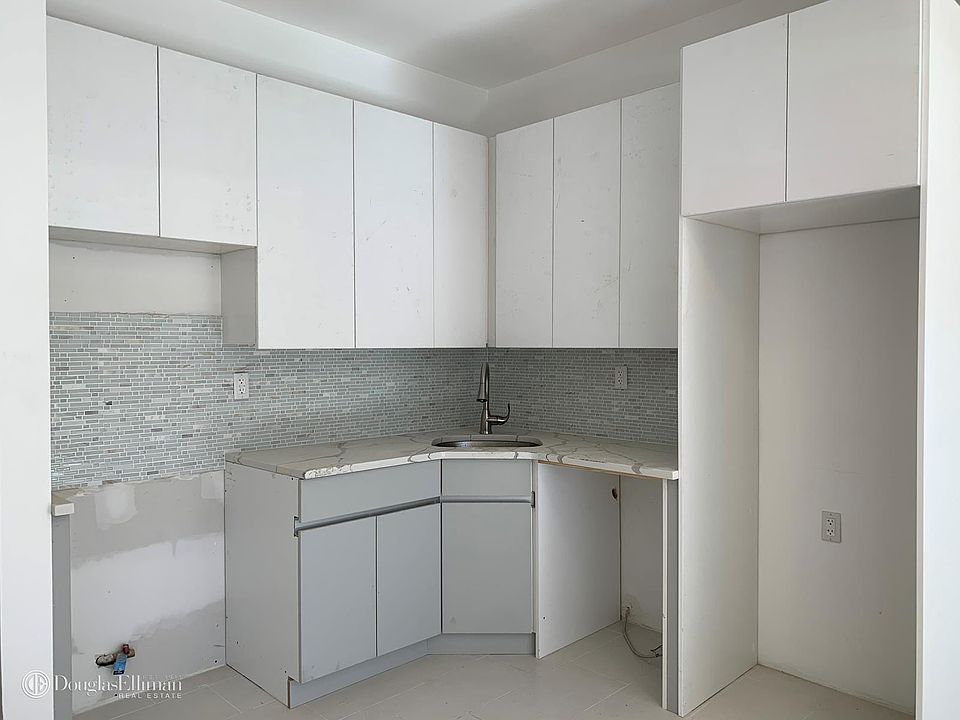 1st image of 1401 Atlantic Ave #2NDFL