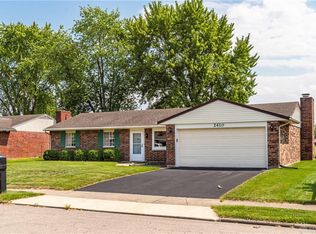 2410 Waterford Dr, Troy, OH 45373