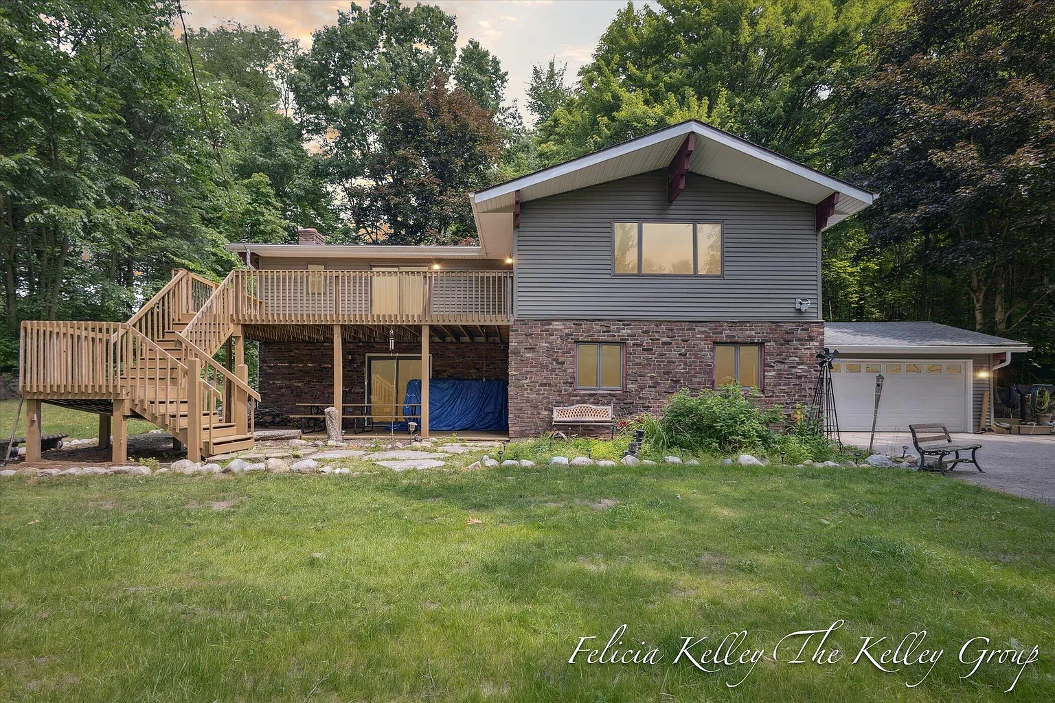 2275 Twenty Mile Rd photo 1