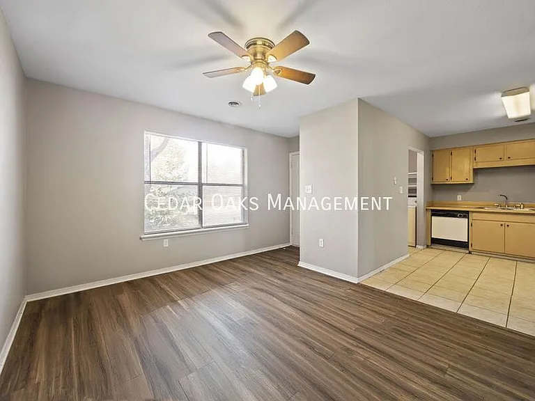 2374 N Raven Ln — Photo 17