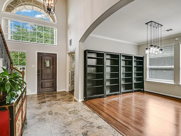 4623 Chestnut Meadows Bnd — Photo 4