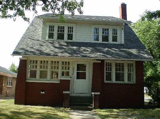 1st image of 2530 Bonds Ave