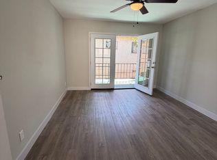 926 W 84th St APT 8, Los Angeles, CA 90044