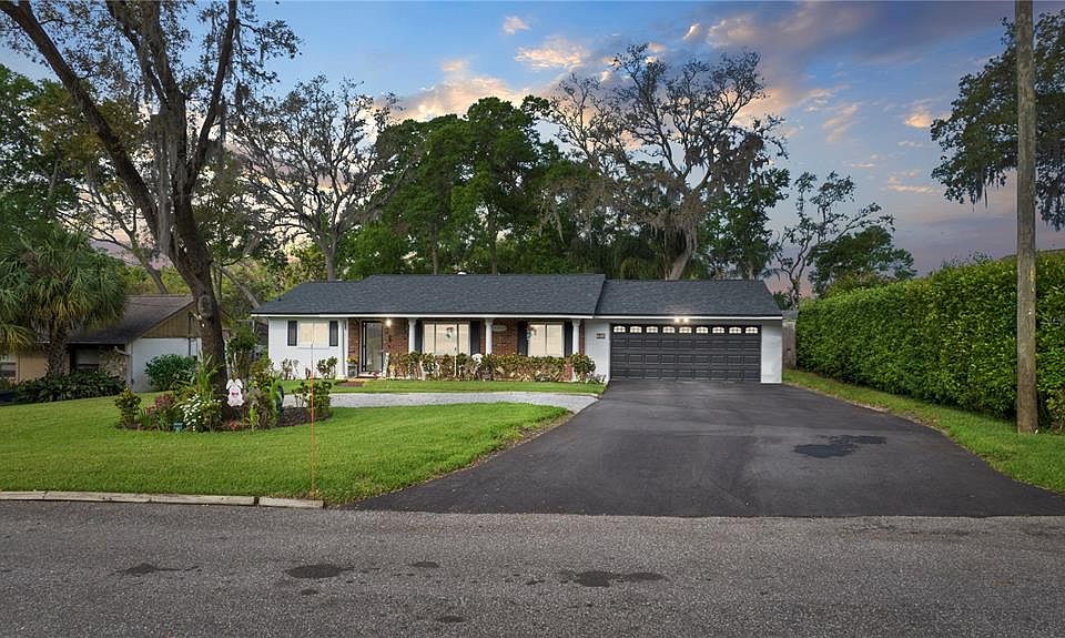 1st image of 714 Saxby Ave