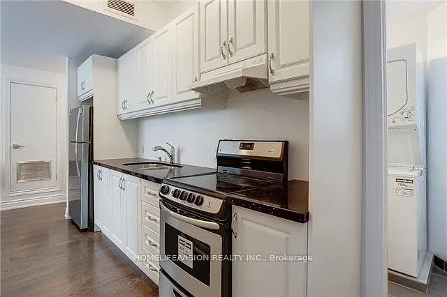 683 Danforth Ave #201 — Photo 9