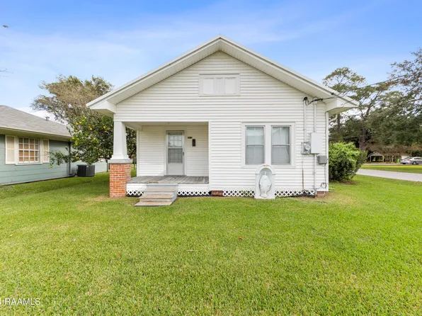 517 S Poydras St, Breaux Bridge, LA 70517