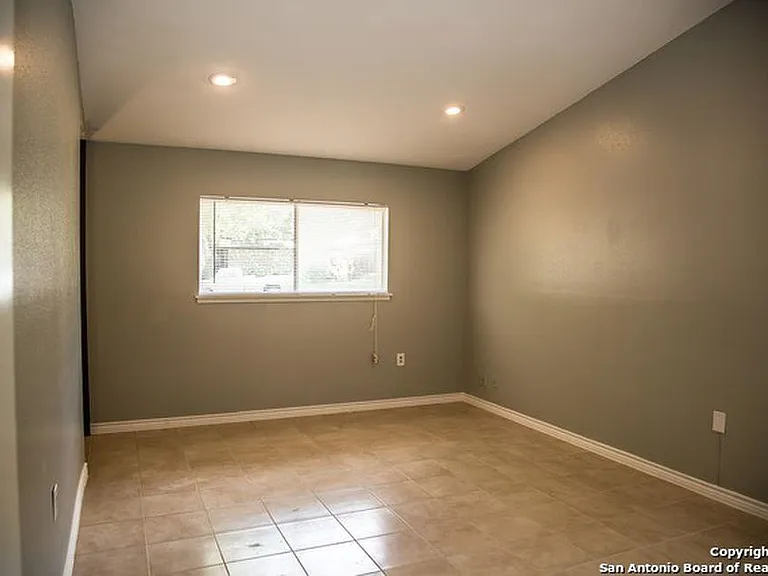 4338 Las Cruces St — Photo 6