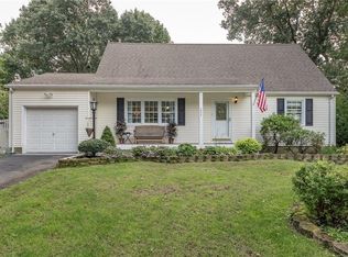 1024 McGuire Dr, Toms River, NJ 08753