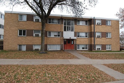 1st image of 1724 Case Ave APT 4