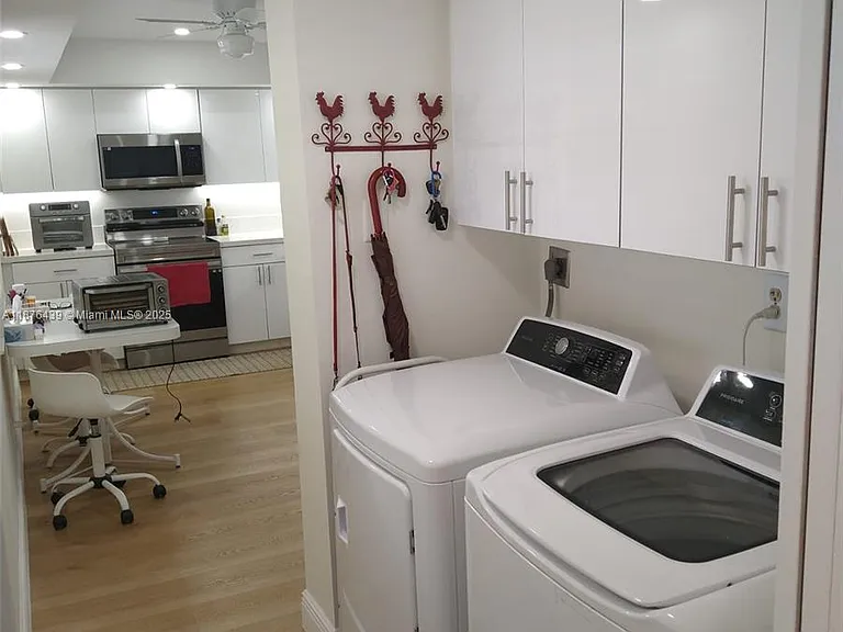 3510 Oaks Way #509 — Photo 33