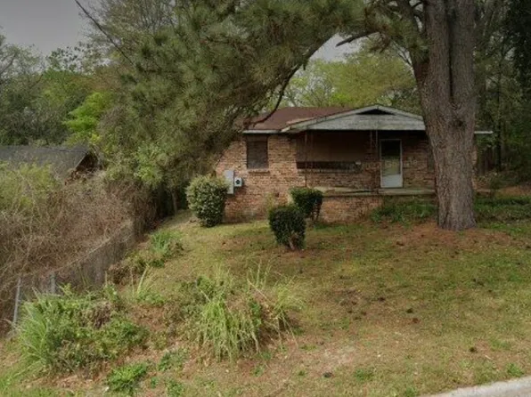 2119 Dove St, Macon, GA 31204