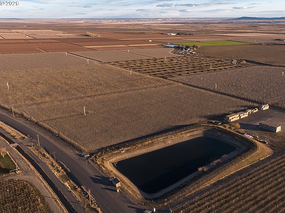 2nd image of Wahluke Rd SW