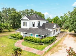 891 County Road 284, Alvin, TX 77511