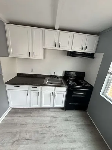 201 Chandler Dr Photo 1