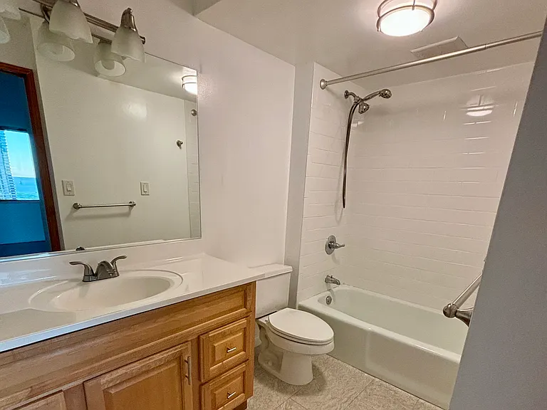 2140 Kuhio Ave #2008 — Photo 6