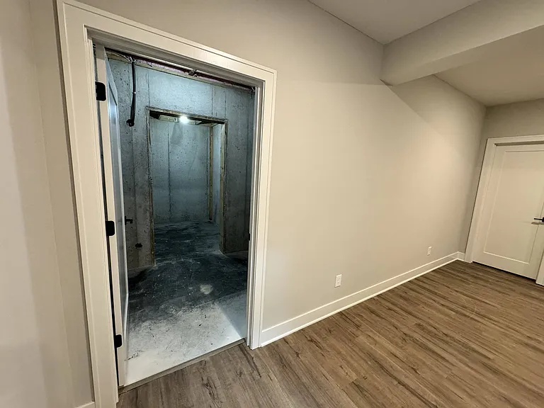1533 SW Hedgewood Ln — Photo 38