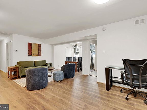 5th image of 9645 Whiteacre Rd Unit A2