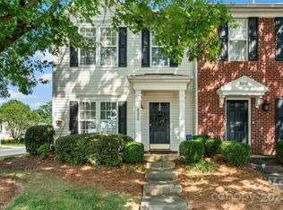 8332 Shinkansen Dr, Charlotte, NC 28213