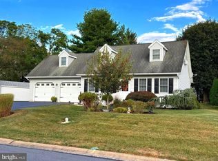 1614 Greenwood Dr, Lebanon, PA 17046