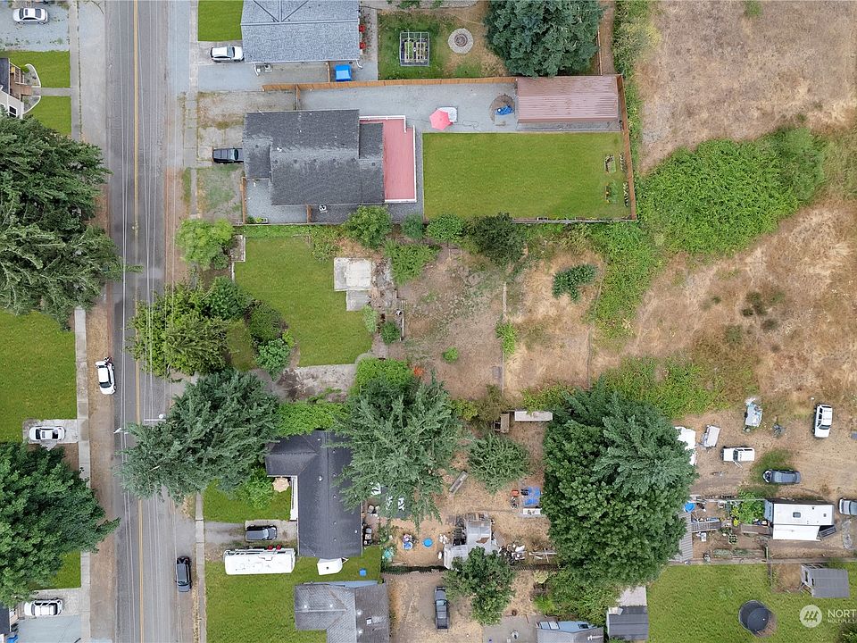 1st image of 311 Calistoga Street E