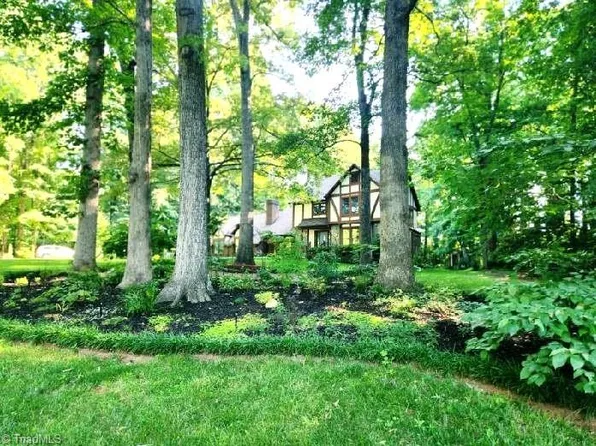 147 Lakeview Rd, Mocksville, NC 27028