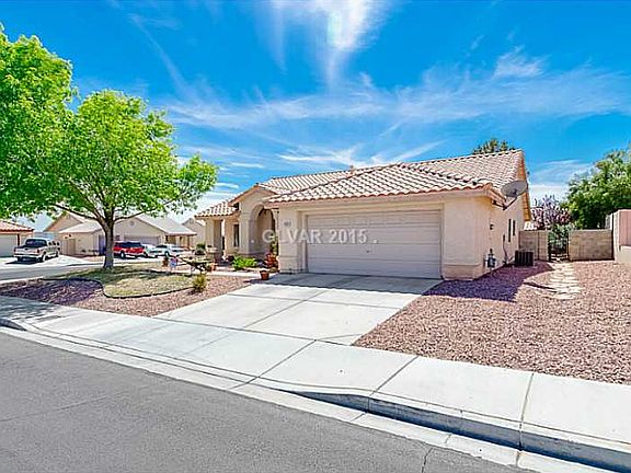 3rd image of 7501 Mountain Quail Ave