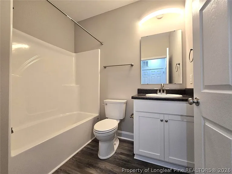 2123 Burnett Ave — Photo 34