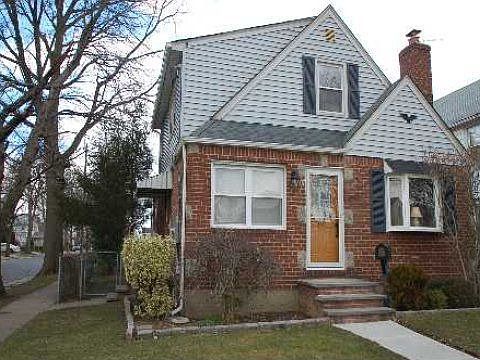 1st image of 301 Brooklyn Ave