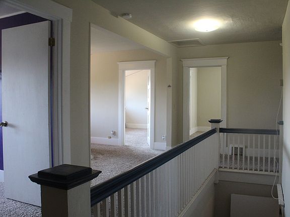 This unit is occupied the entire 2nd floor