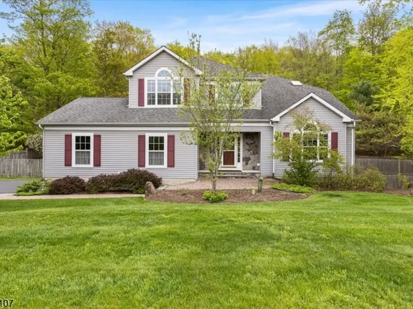 15 Upper Plateau Dr, Vernon Twp., NJ 07462