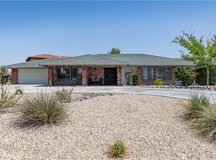 12805 Riverview Dr, Victorville, CA 92395