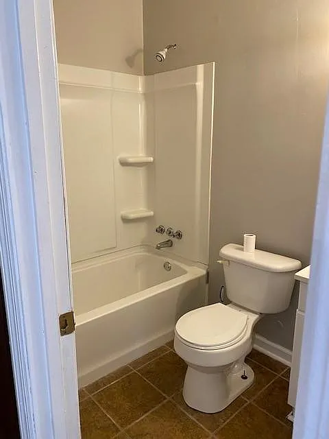 2 bed, 900 sqft, $1,450 — Photo 2