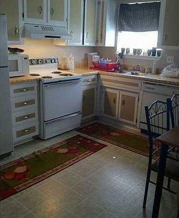 3rd image of 5089 Yacht Harbor Cir