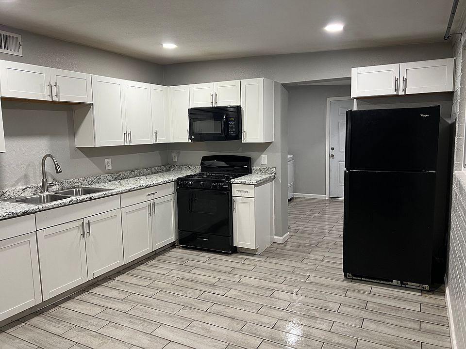 1st image of 4010 W Cypress St