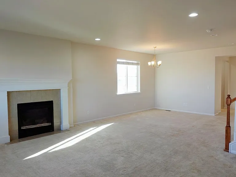 1073 White Leaf Cir — Photo 21