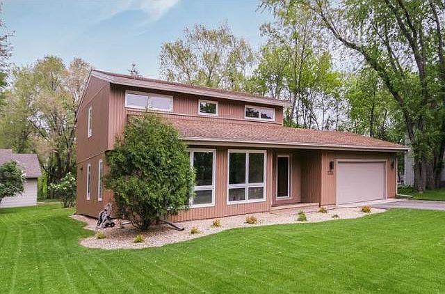 7311 Walnut - SD.pdf