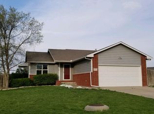 1718 N Buckeye Ct, Andover, KS 67002