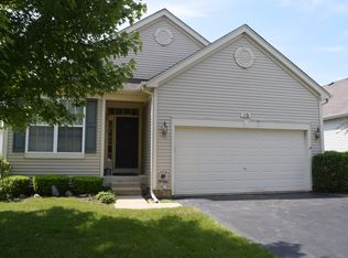 10 E Vandermeer Dr, Antioch, IL 60002