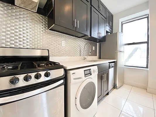 Rented by Voro NYC | media 2