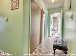 2406 Brett Dr, Champaign, IL 61821